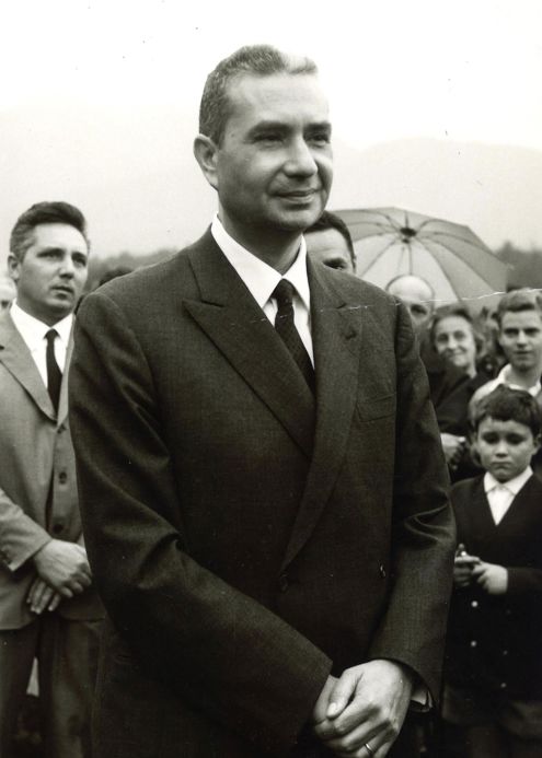 Aldo Moro, im Hintergrund Alcide Berloffa - Archiv Alcide Berloffa Bozen